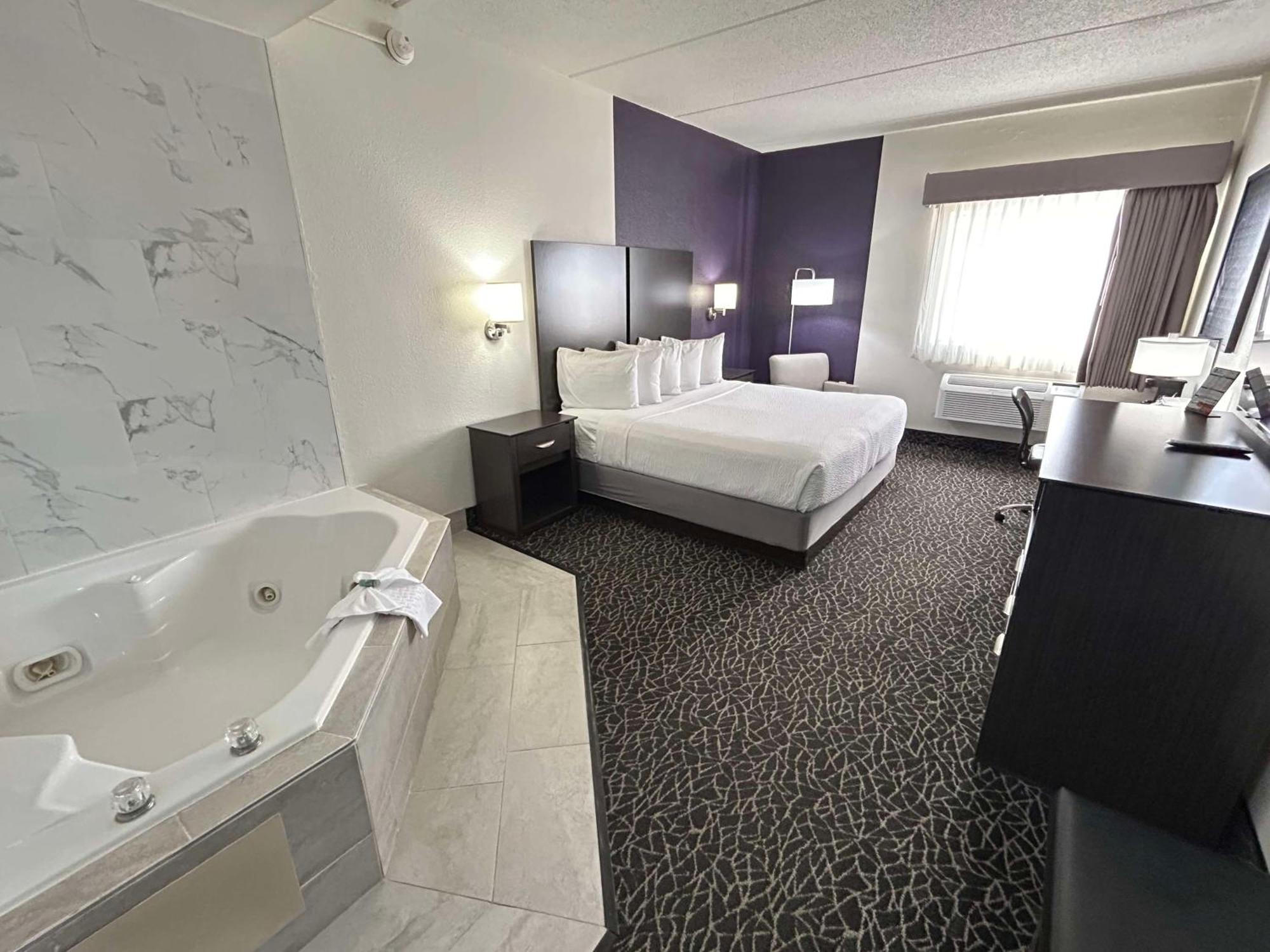 Best Western Bolingbrook Hotel Exterior foto